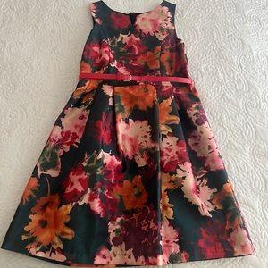 Pippa and Lola floral dress 🥀